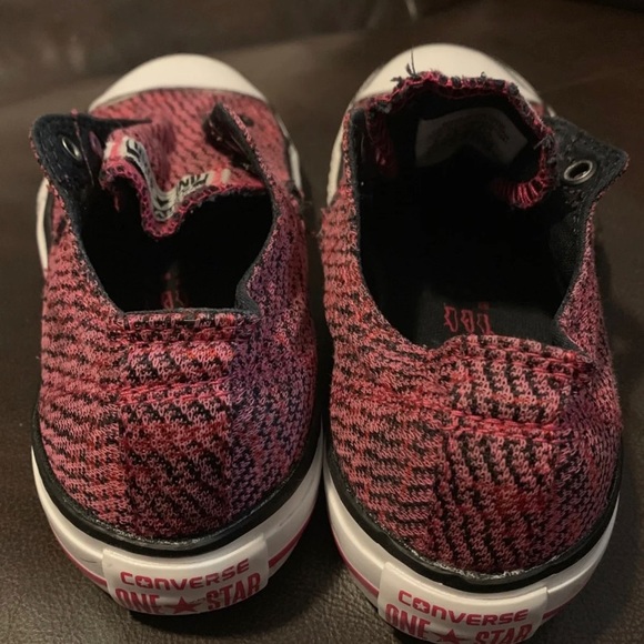 Converse - Picture 3 of 4